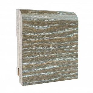 Плинтус шпонированный натур. Finitura Decor 83*19*2400 арт.0022 в интерьере