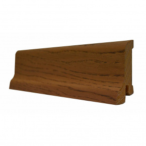 Плинтус шпонированный PolarWood Дуб Коричневый/Oak Brown 22х60х2500 в интерьере